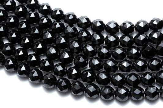 【AAAランク】モリオン(黒水晶)カットビーズ【10mm】半連(約20cm)〜 MOBMO-1013