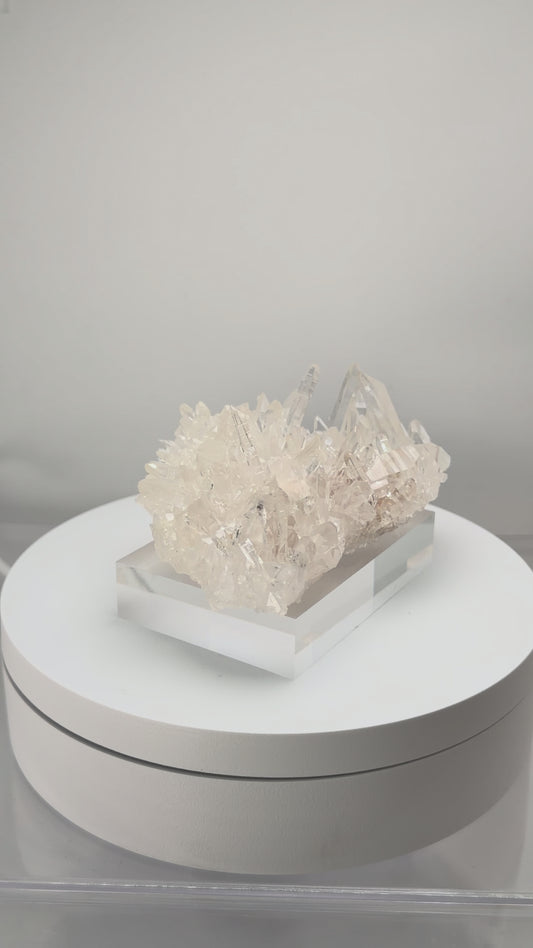 20260107welikestonesにてご紹介　アーカンソー州クラスター　003