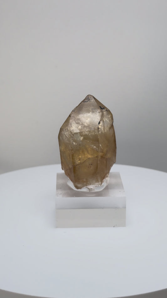 20260121welikestonesにてご紹介　コンゴ産　天然シトリン　001